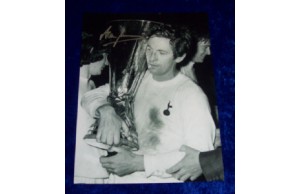Alan Mullery Signed  16X12 Signed Spurs Photograph